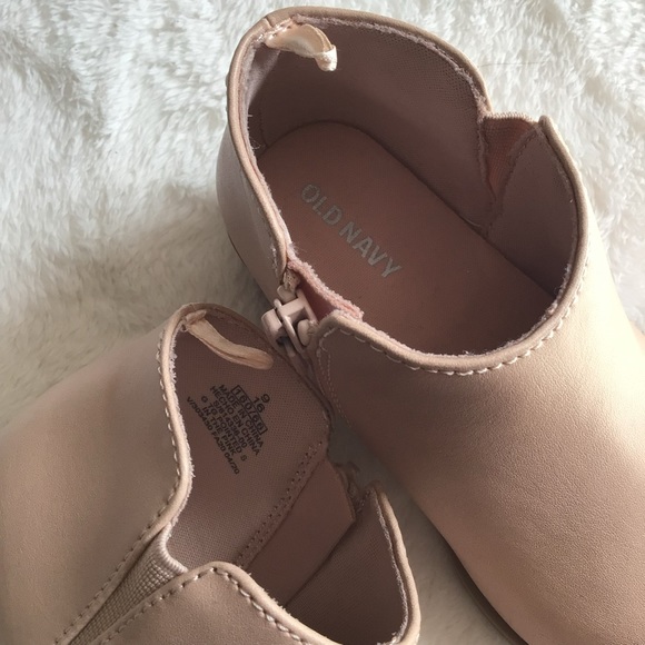 Old Navy toddler girl pink leather booties - Picture 4 of 4